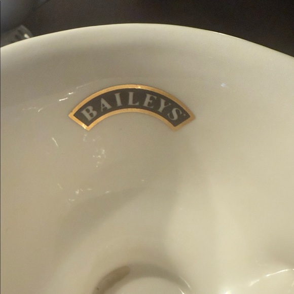 Vintage Art Deco Limited Edition Baileys Tea/Coffee  Set Designed by Helen Hunt - Picture 3 of 5